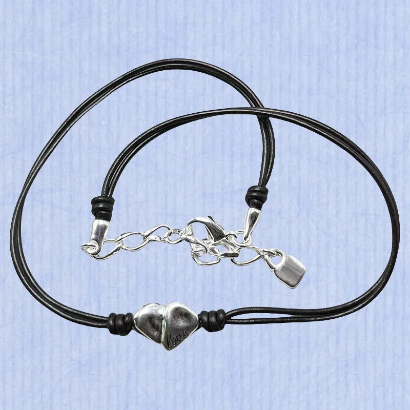 Uno50 Popular jewelry accessories; gift for women's day; luxury boutique necklace gift